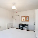 Kwatera prywatna No 4 Georgian Shared House - By Clifton Short Lets Bristol