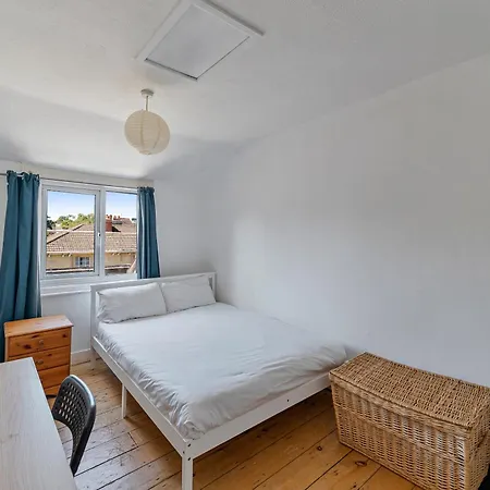 Kwatera prywatna No 4 Georgian Shared House - By Clifton Short Lets Bristol